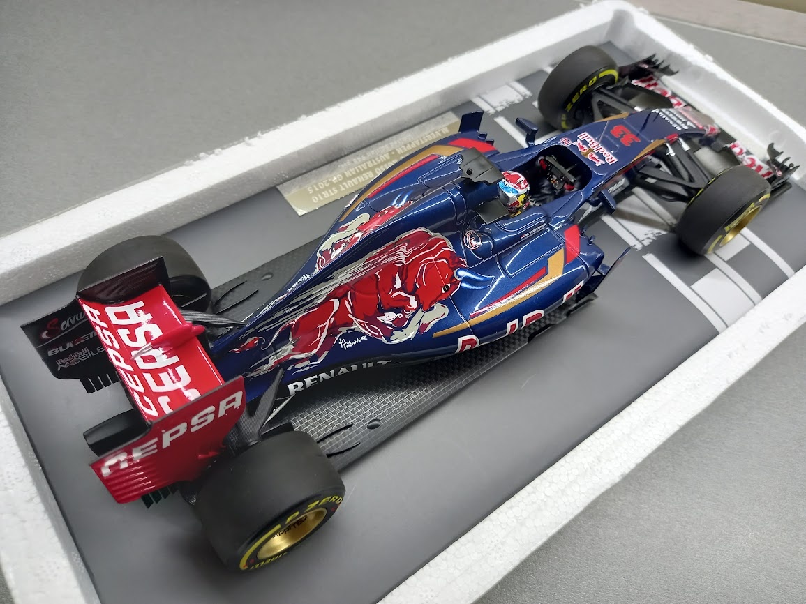 F1 TORO ROSSO STR10 AUSTRÁLIE 2015 MAX VERSTAPPEN 1:18 - 4