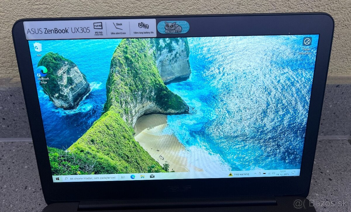 Asus ZenBook / Intel m5 / 4GB RAM / 128GB SSD / 13.3" FHD - 4