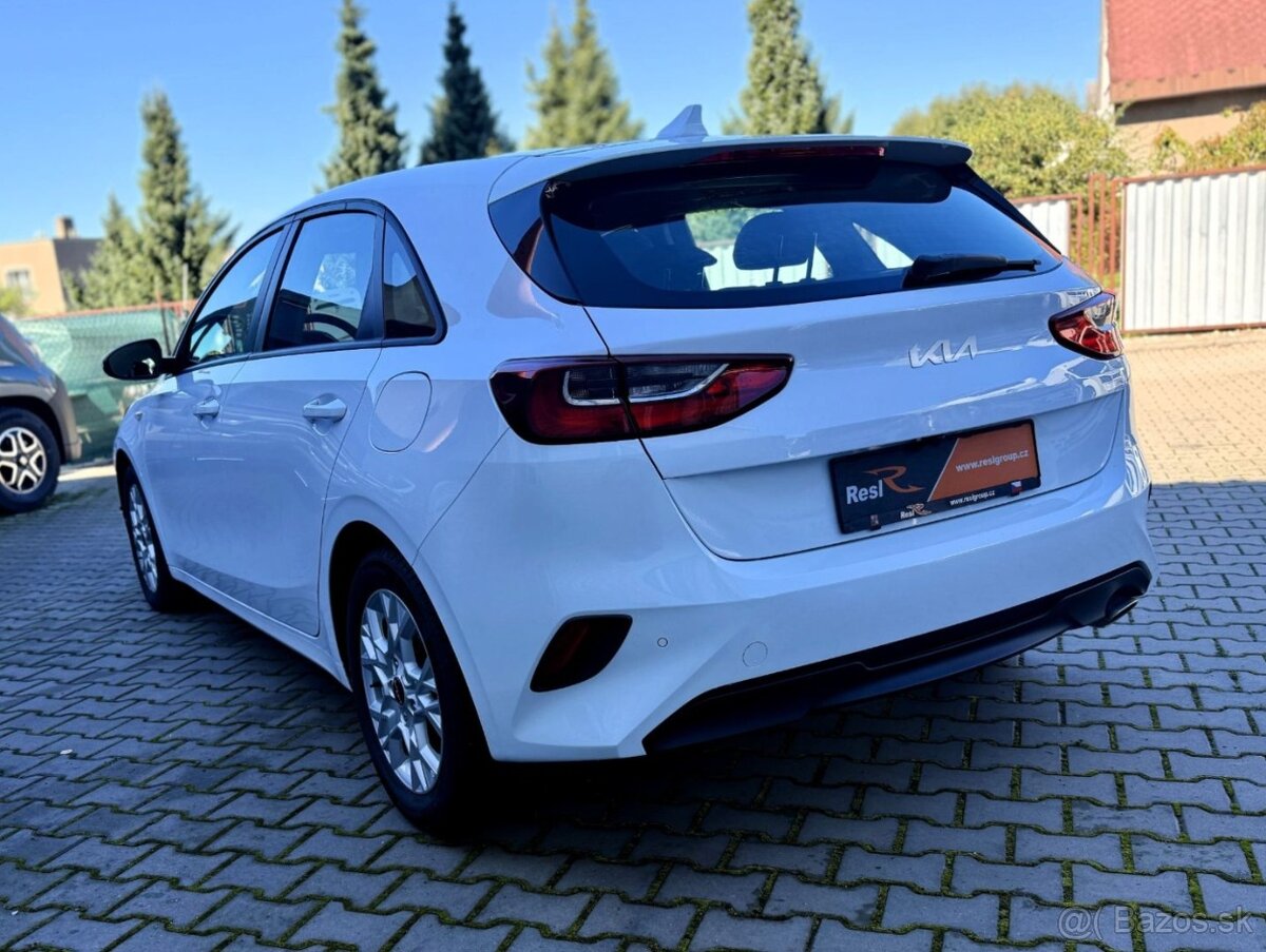 Kia Ceed 1.5T-GDI-118kW-AUTOMAT-ČR-DPH-- - 4