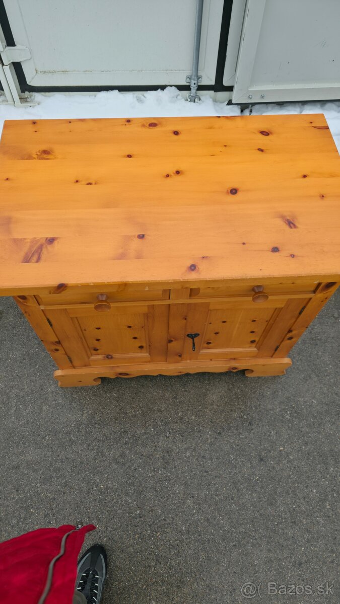 Rustikalna komoda - 4