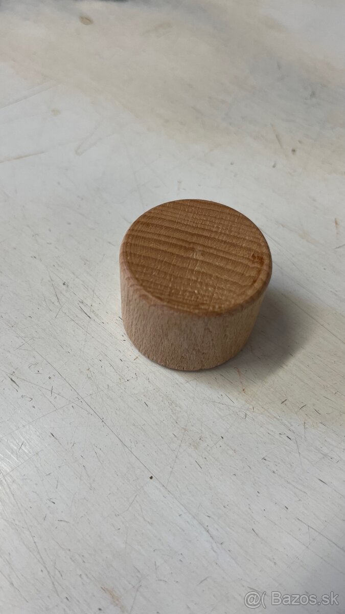 Uzávery na flaše - PP 31.5 , PP 24 - 4