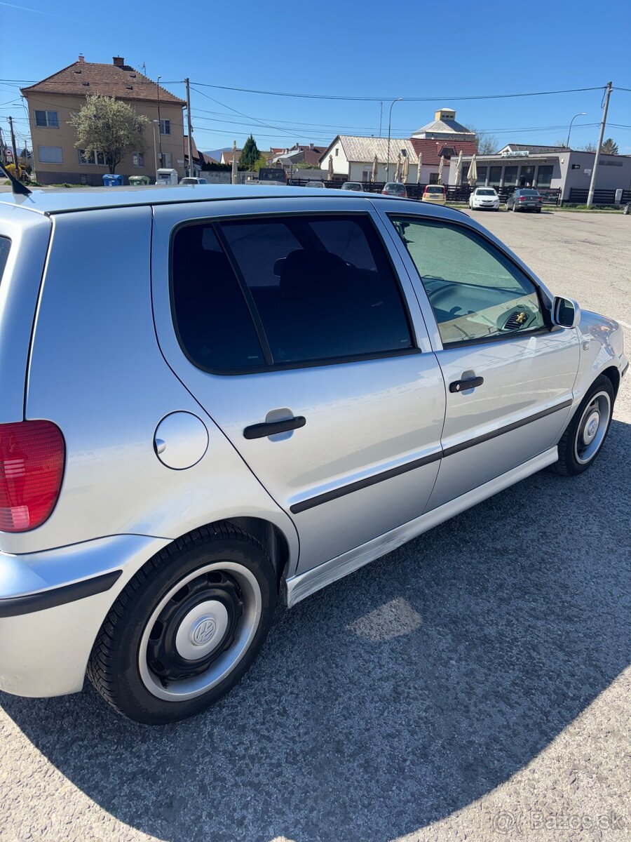 Volkswagen Polo 1.4 MPI - 4