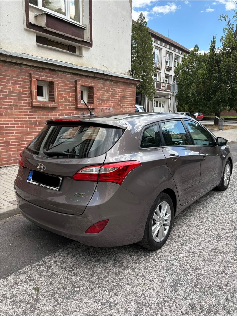 Hyundai I30 kombi - 4
