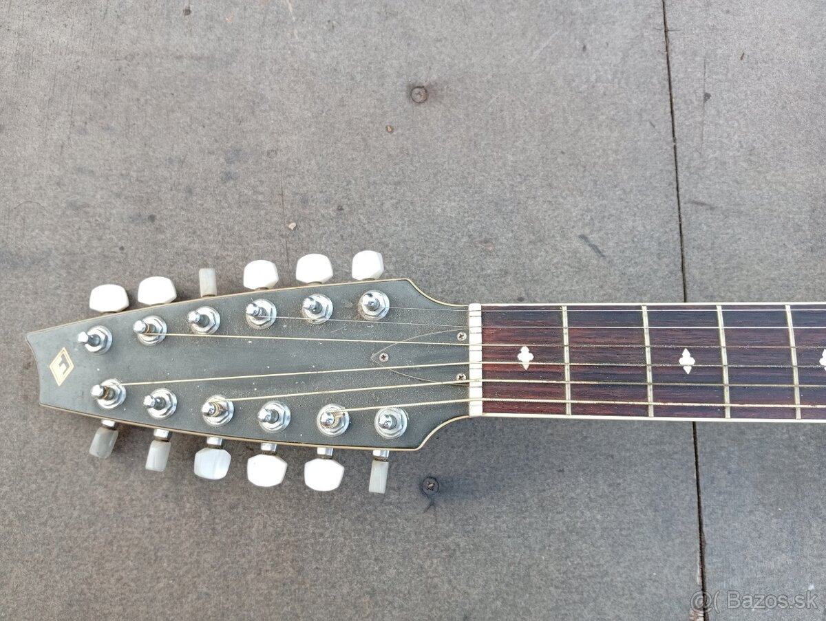 Za kartón piva Corgoň "Darujem" gitara - 4