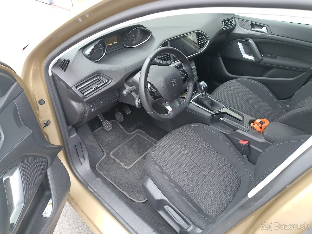 Peugeot 308 1,6 HDI - 4