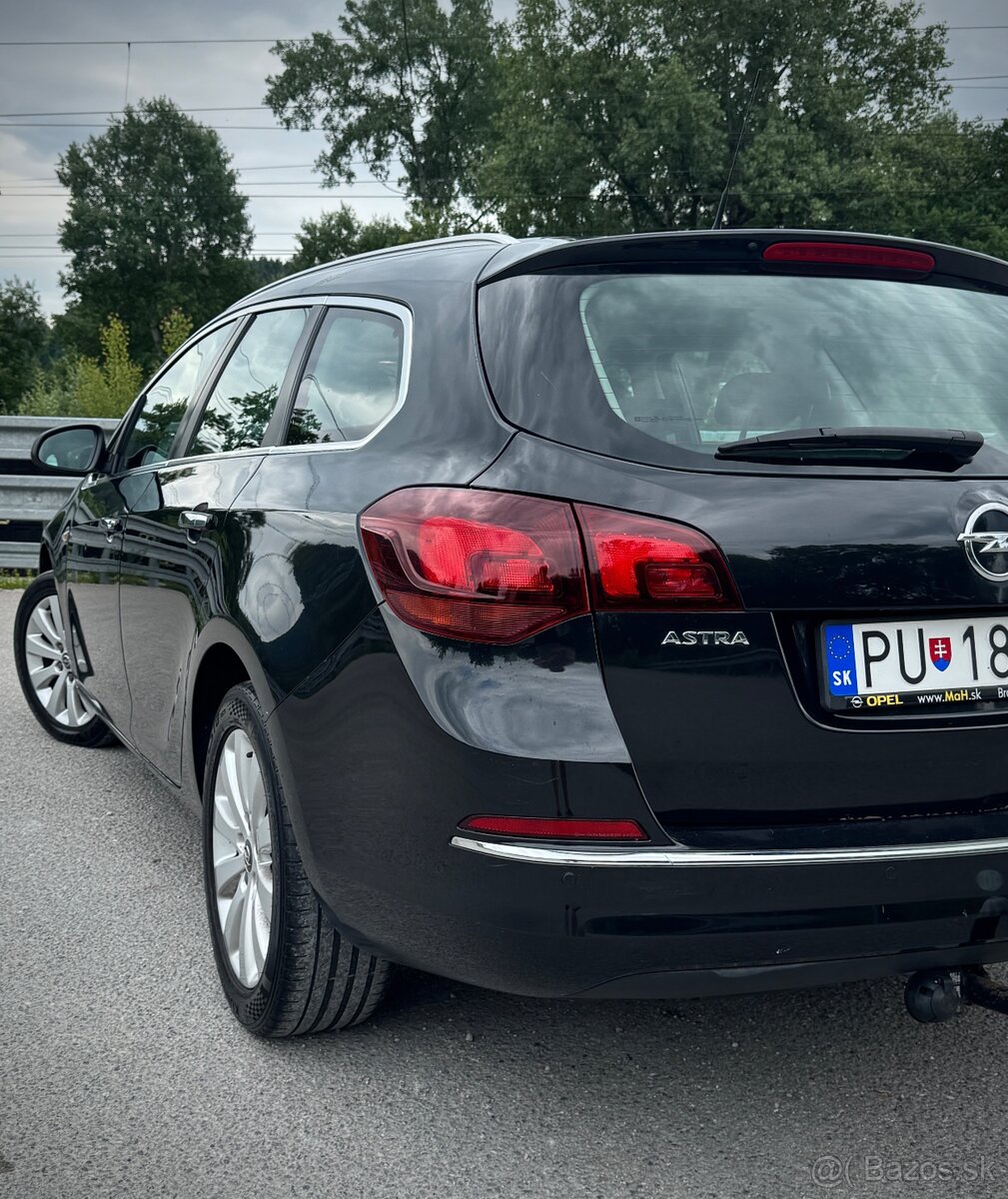 OPEL ASTRA COMBI 1.7 CDTi - 4
