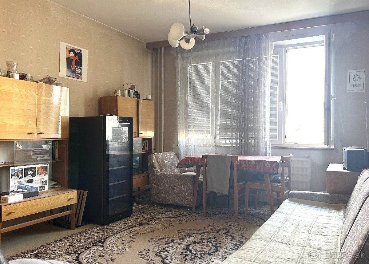 RFReality 4 izb. veľkometrážny byt s balkónom - Radvaň - 4