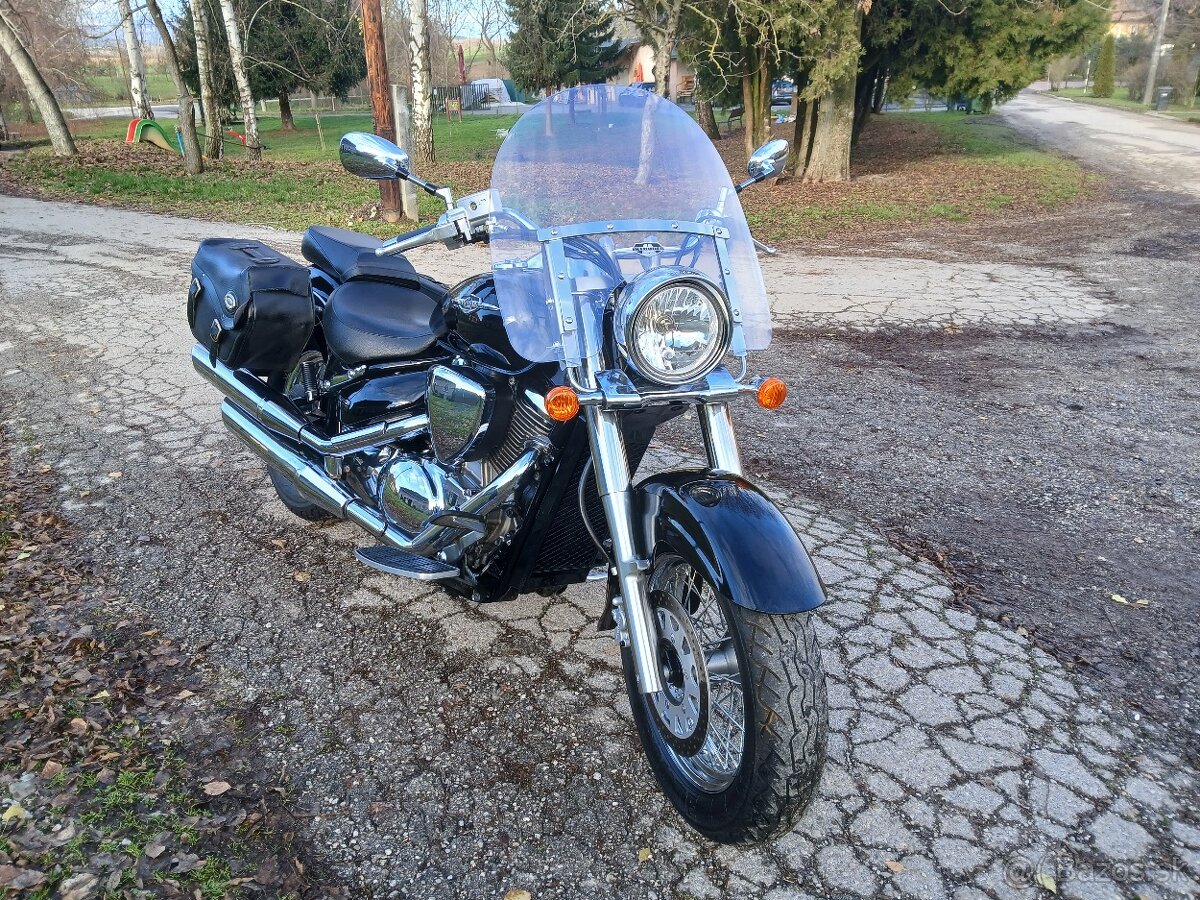 Suzuki VL 800 Intruder - 4