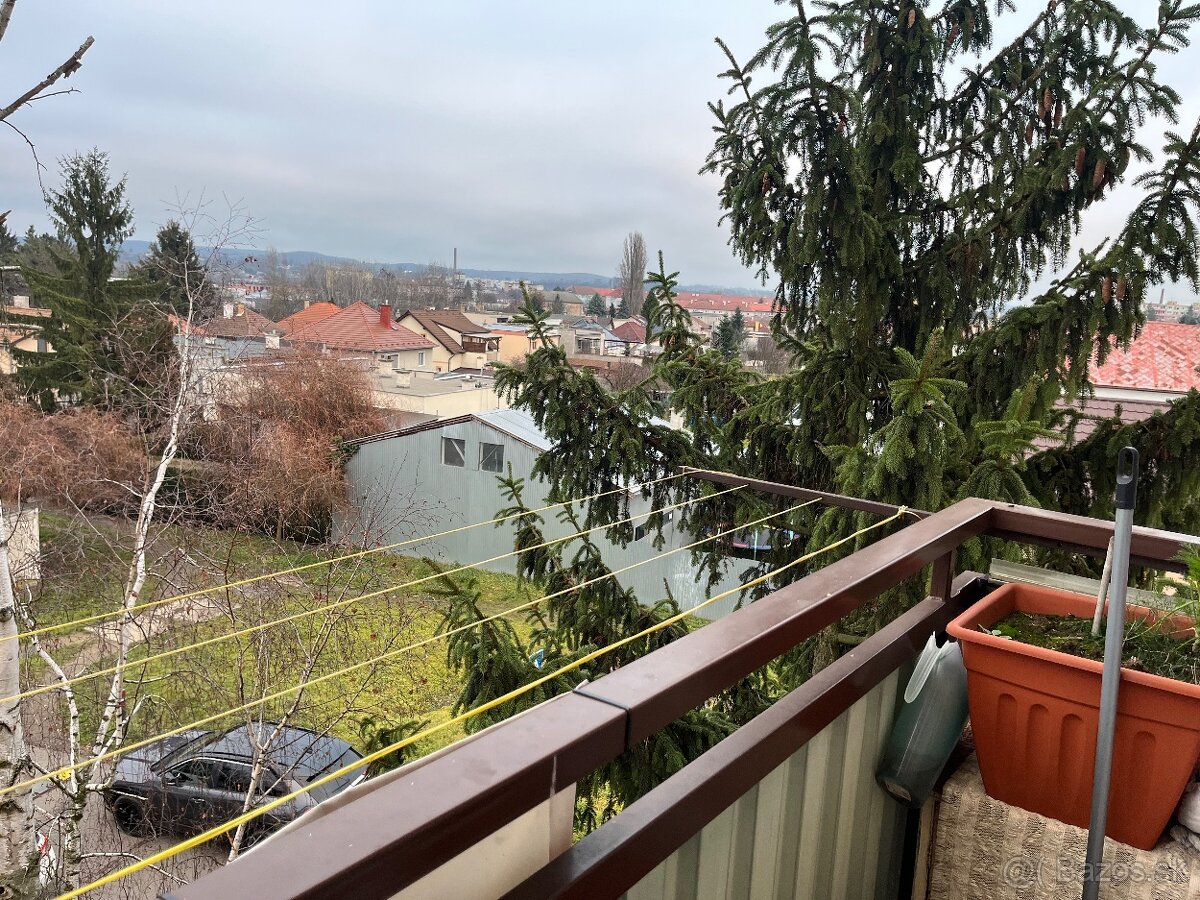 💥 Dvojizbový byt s balkónom a panoramatickým výhľadom - 4