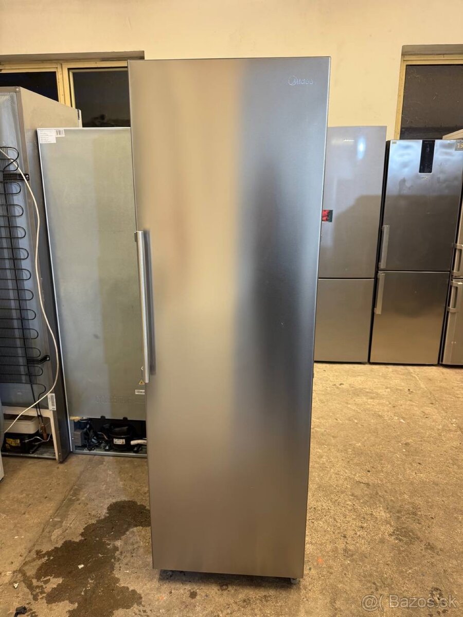 Chladnička Midea 180cm - 4