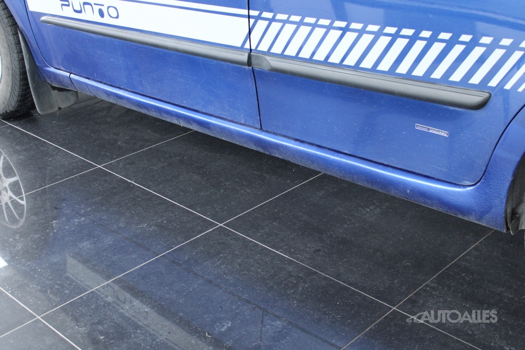 Fiat Grande Punto 1,4 i 57 kW DYNAMIC - 4