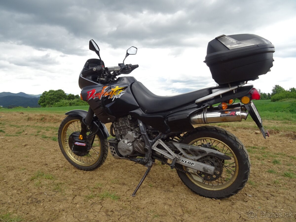 Honda NX 500 Dominator