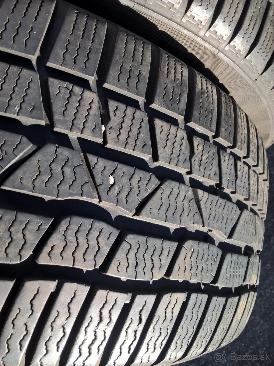 ZIMNÉ 225/50 R17 98V BARUM, CONTI a GOODRICH - OD 25,-€/kus - 4