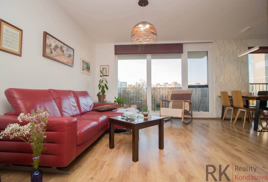 Top lokalita- Idanská, 3-izbový byt s loggiou, novostavba (2 - 4