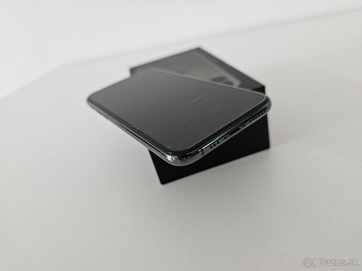 Apple iPhone 11 Pro - 4