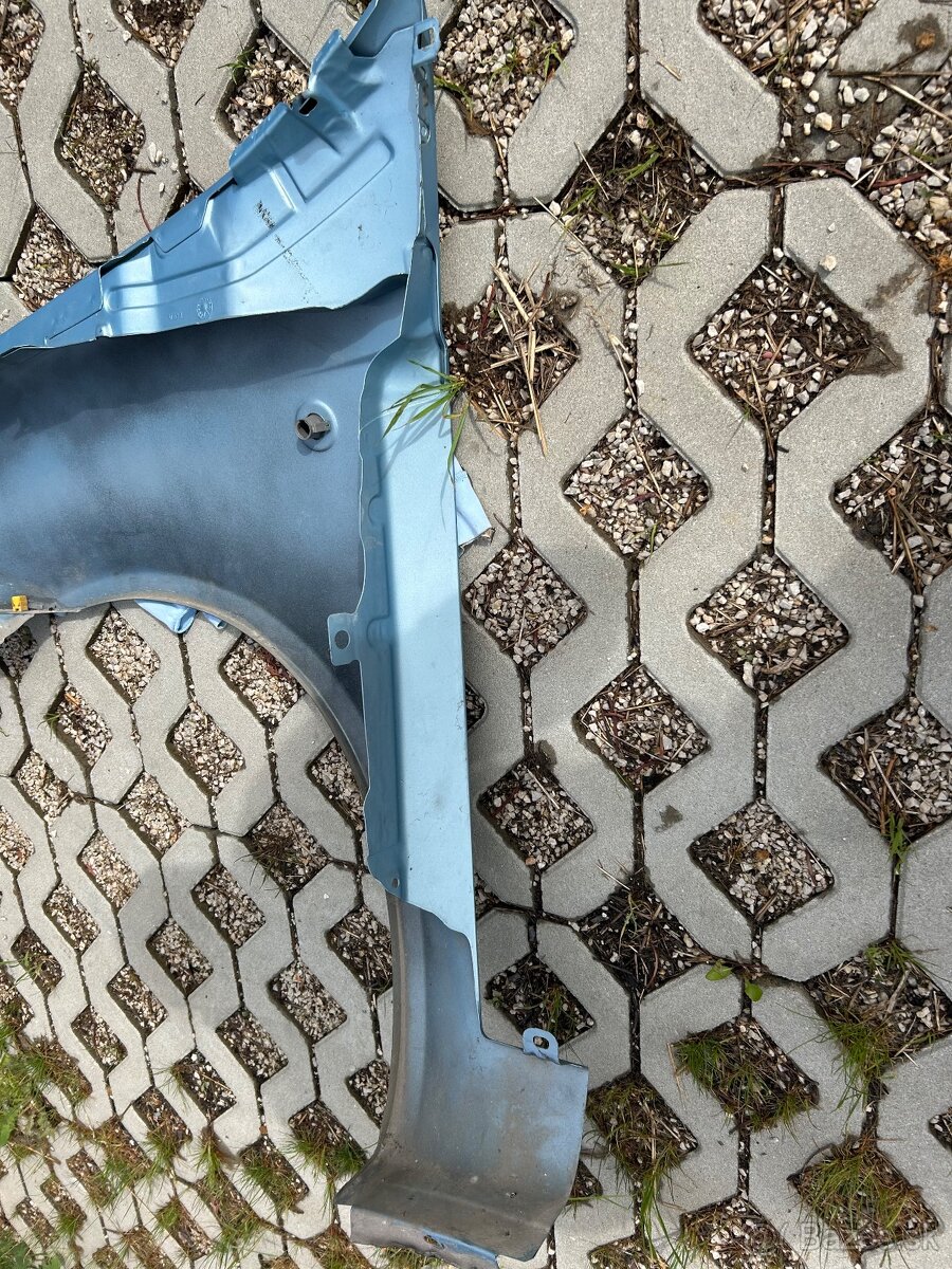 Punto 2 Pravý predný blatník a podblatník - 4