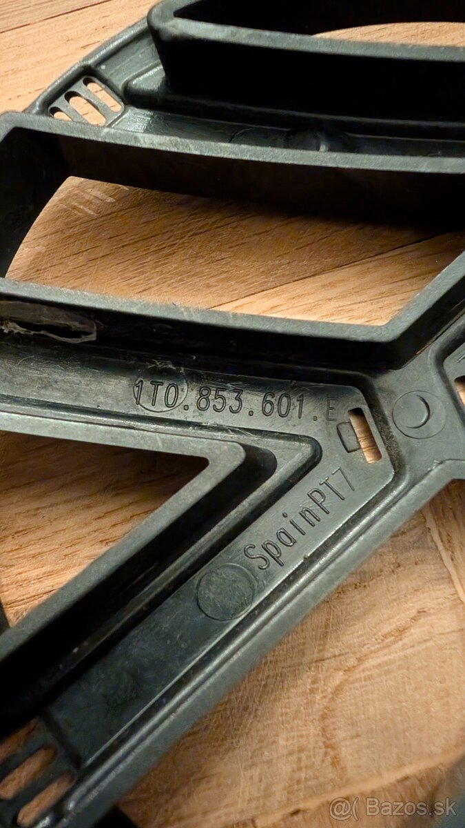 Volkswagen predný znak 1TO853601E - 4