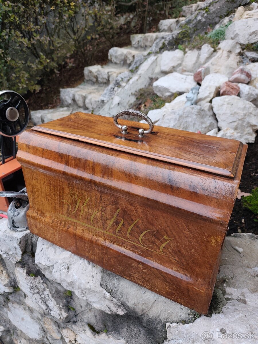 Funkčný šijací stroj, extra kusok - 4