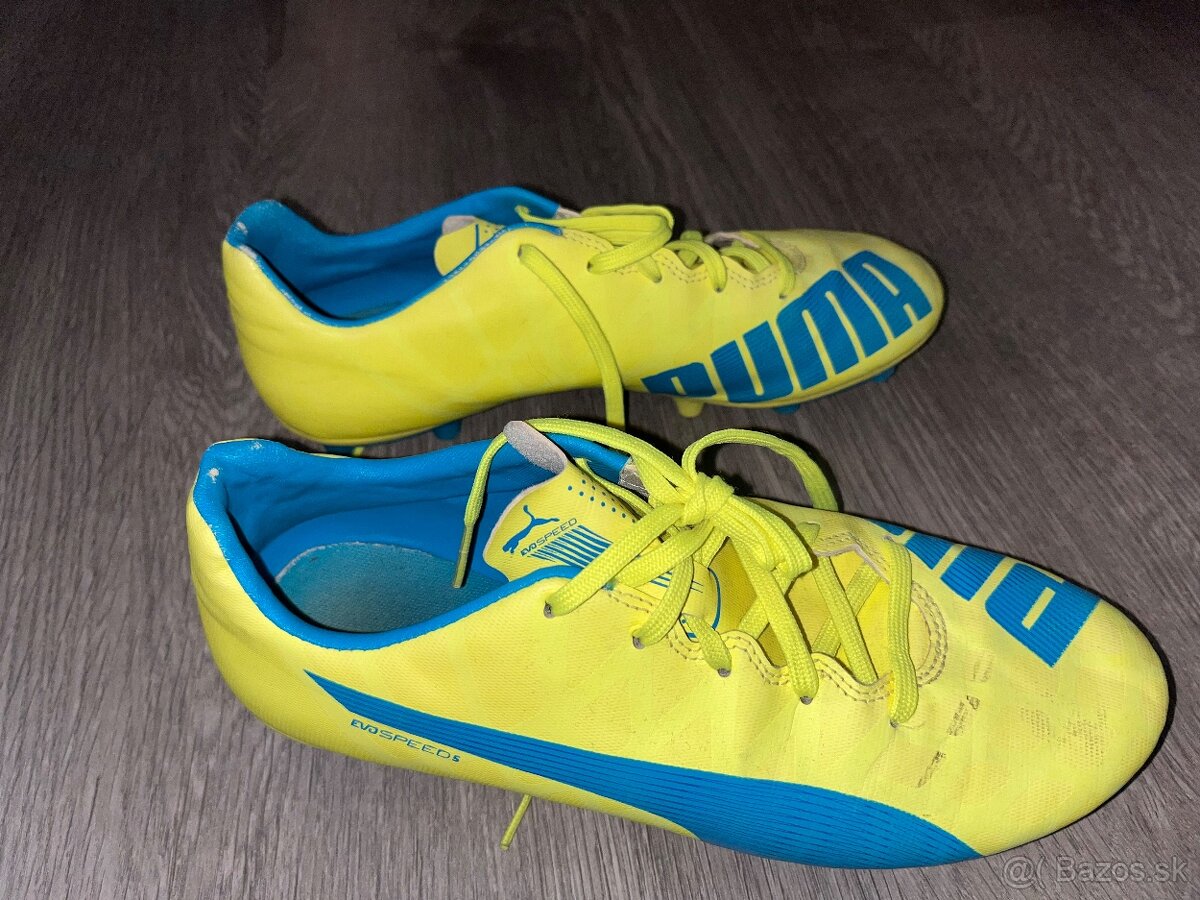 Set: kopačky, halovky, chrániče - 4