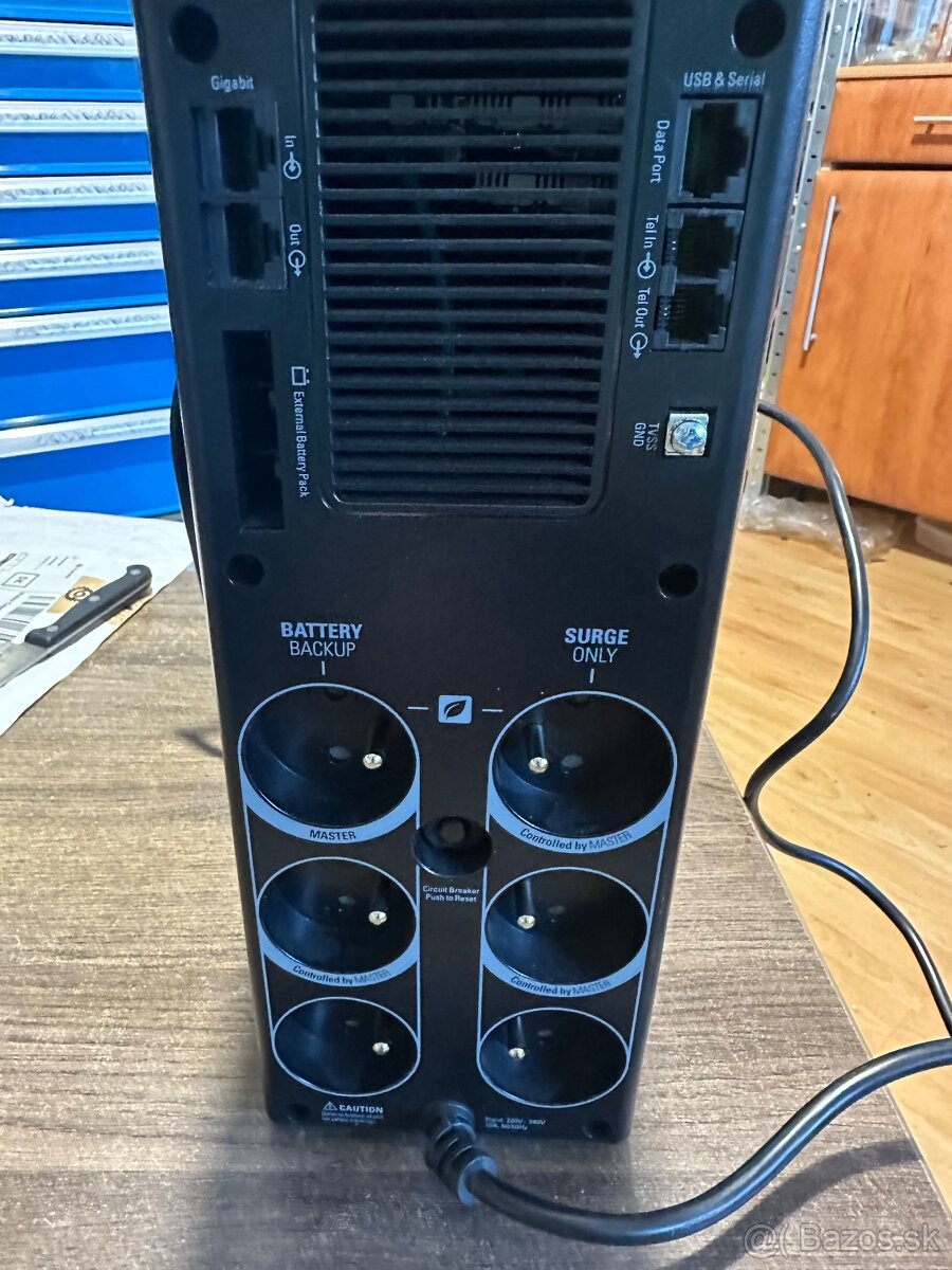 APC Back-UPS PRO 1500 - 4