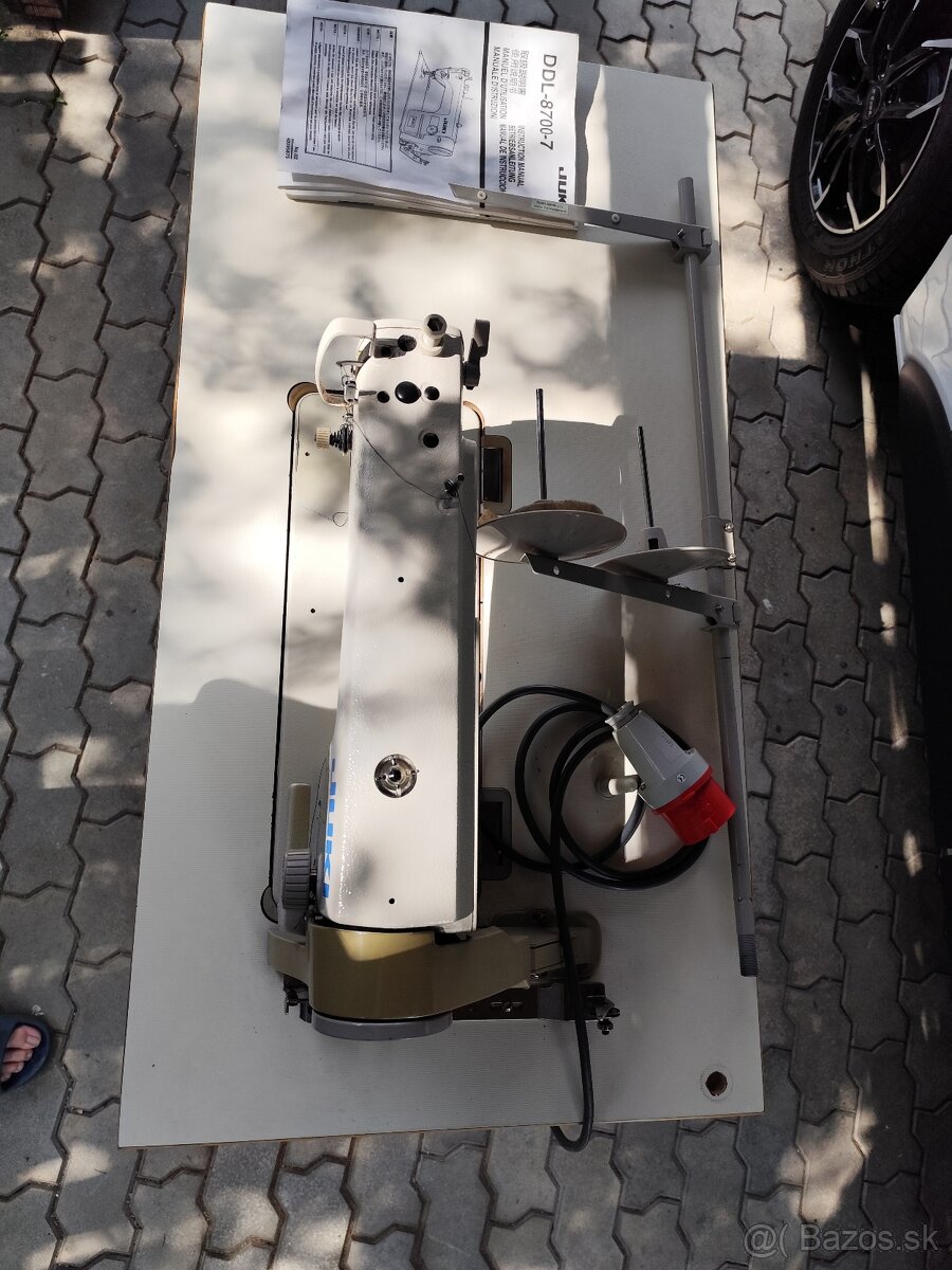Šijací stroj JUKI DDL 8700 - 4