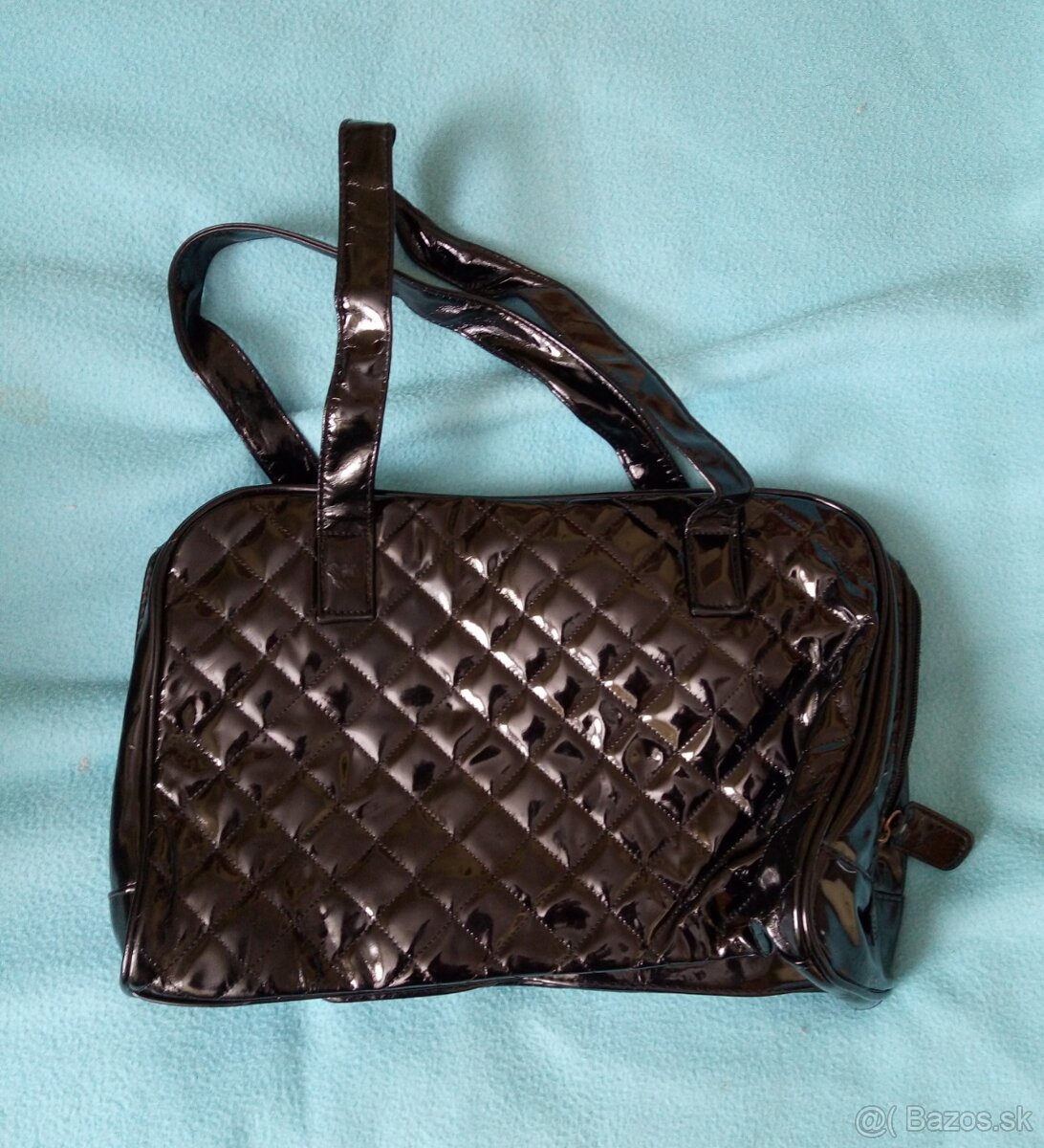 Dámske kabelky, cena za ku 4 € - 4