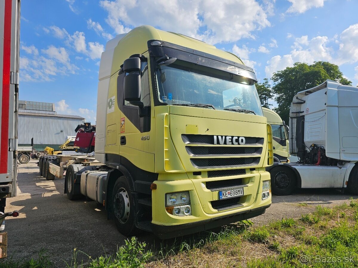 Výpredaj skladových zásob tahač, náves, odťahovka, kombajn - 4