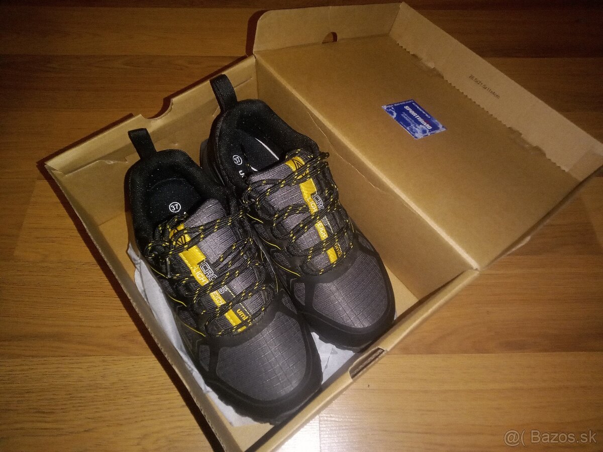 Predam damske tenisky Umbro - 4