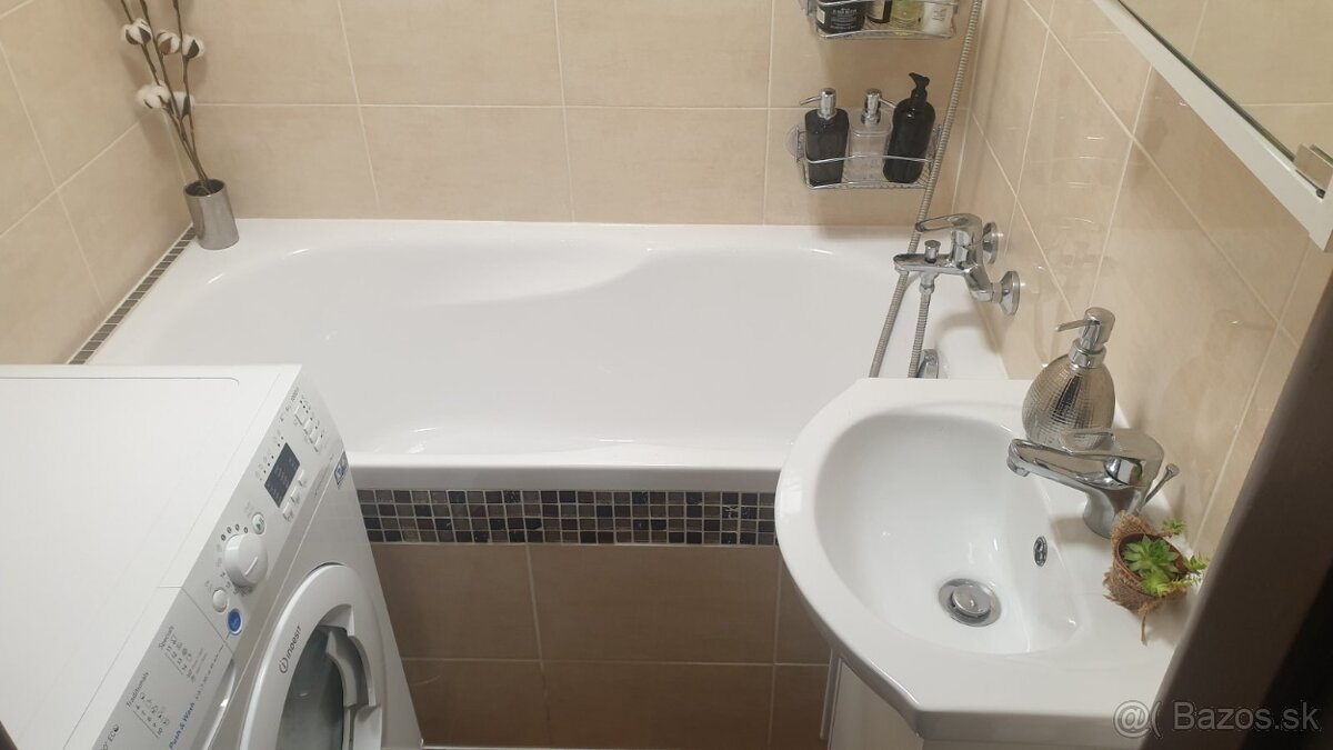 Predám 4-izbový byt,Podvysoká 300 - 4