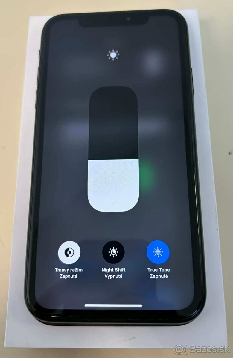 Apple Iphone XR 64GB Black - 4