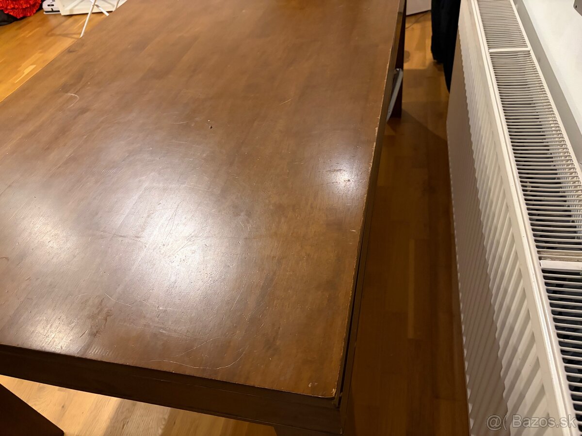 Jedálenský stôl - 4