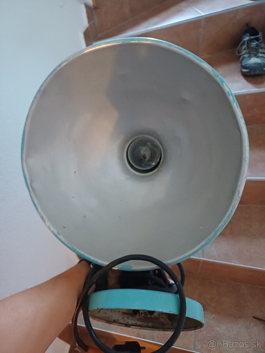 Predám zaujímavú starú lampu - 4