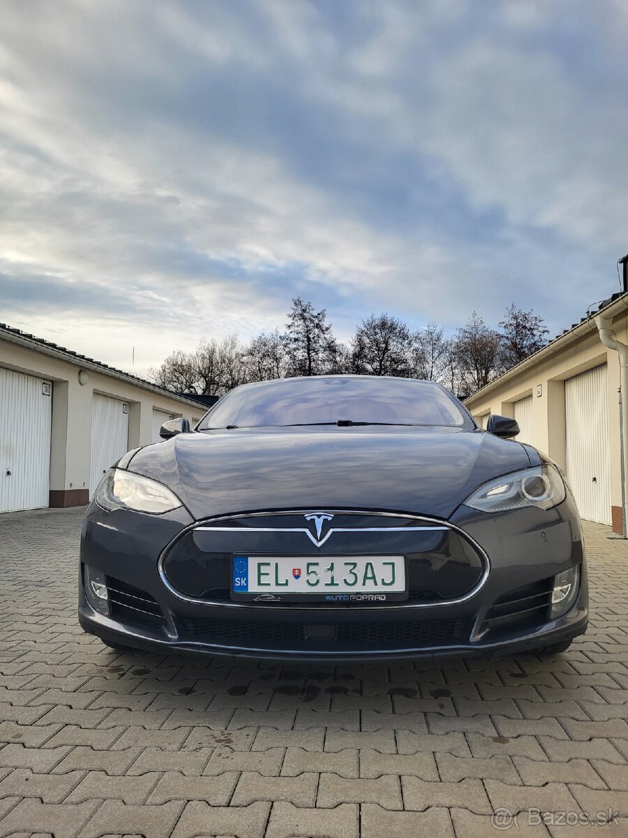 Tesla Model S 85 - 4