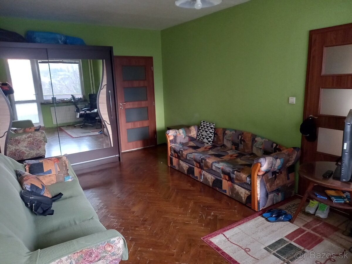 Samostatná izba - 4