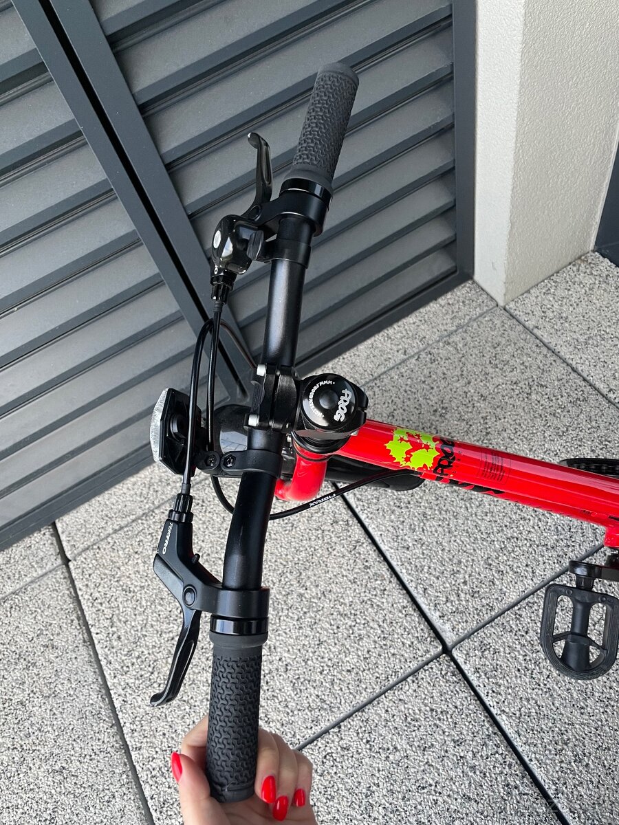 FROG CERVENY DETSKY - 4