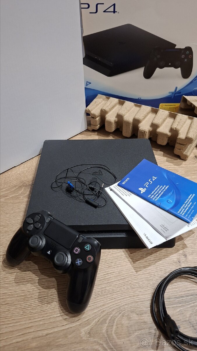 PS4 slim - 4