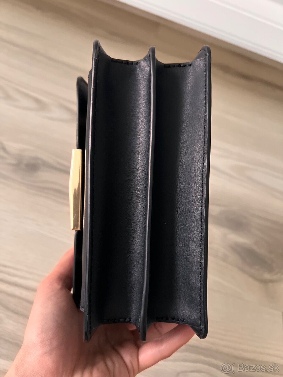 Kožena kabelka Michael Kors - 4