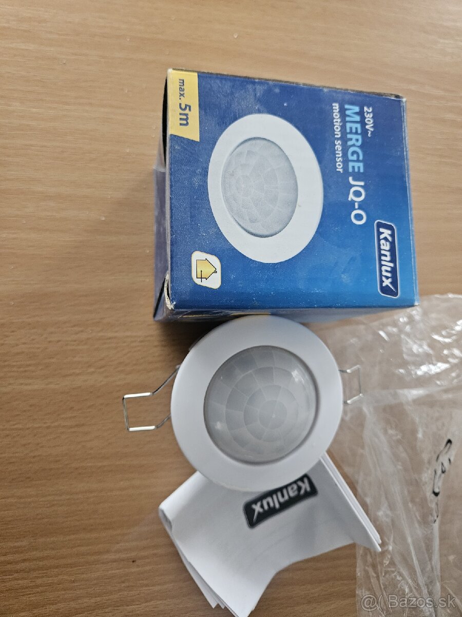 Pohybove sensory do interieru - 4