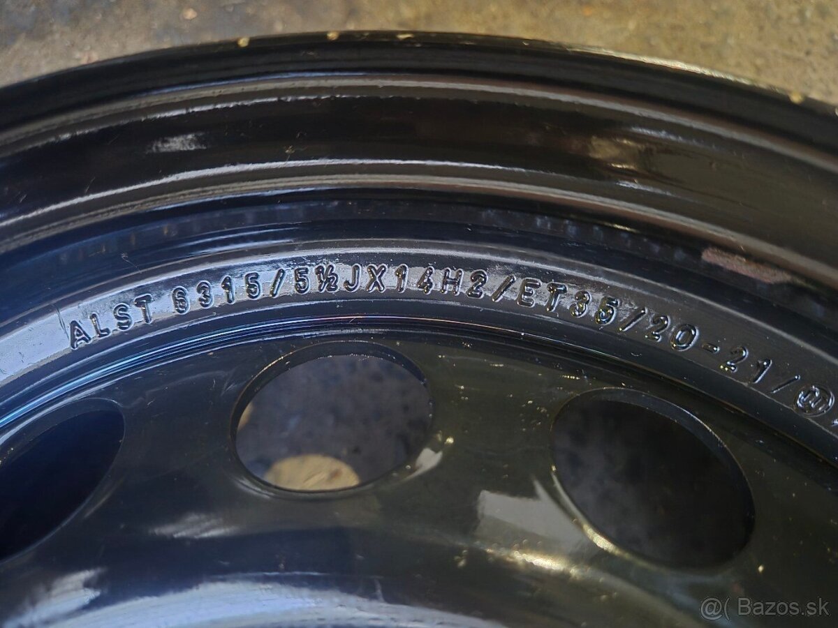 4x98 r14 ET35 x 5,5J plechové disky FIAT500 - 4