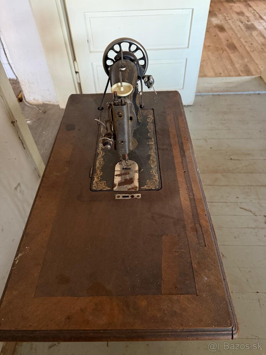 Starozitny sijaci stol - 4