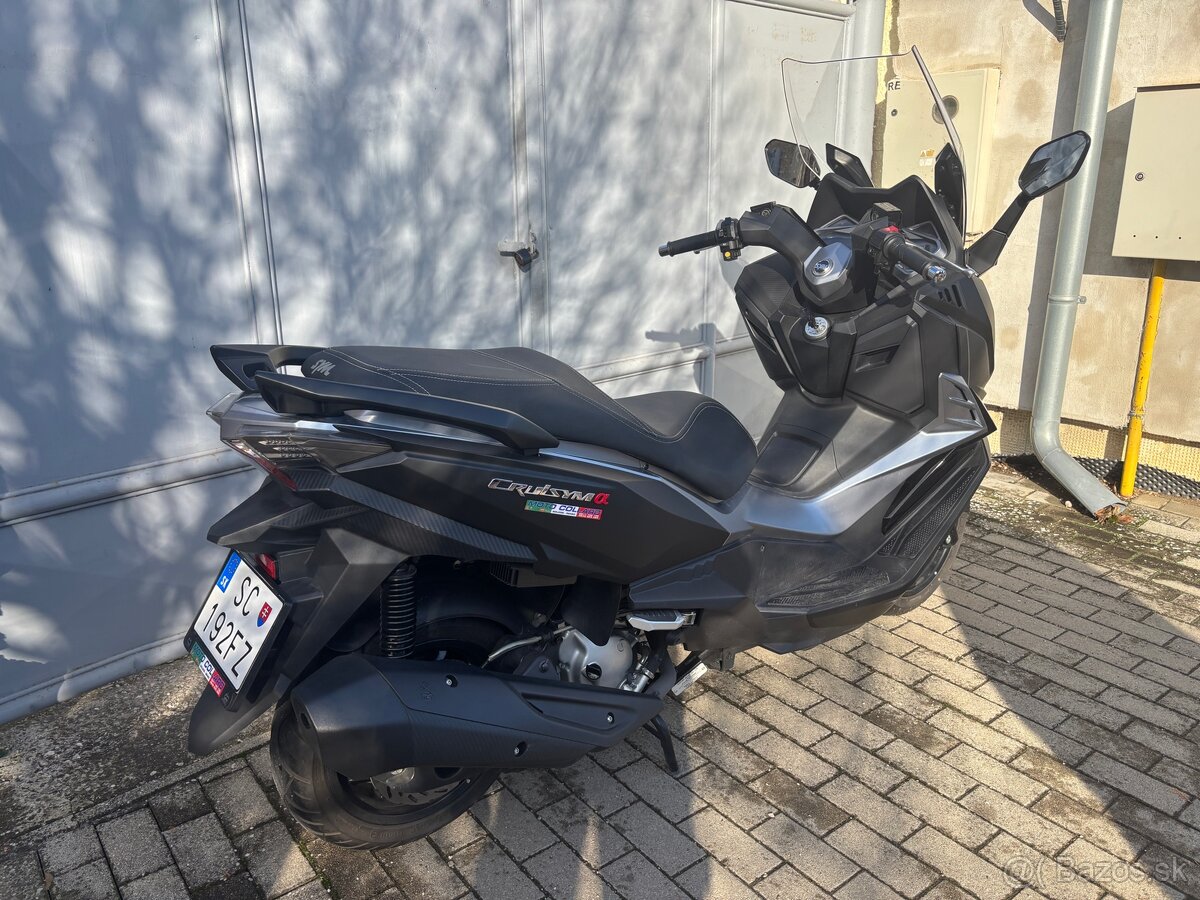SYM Cruisym 300i model 2021 - 4