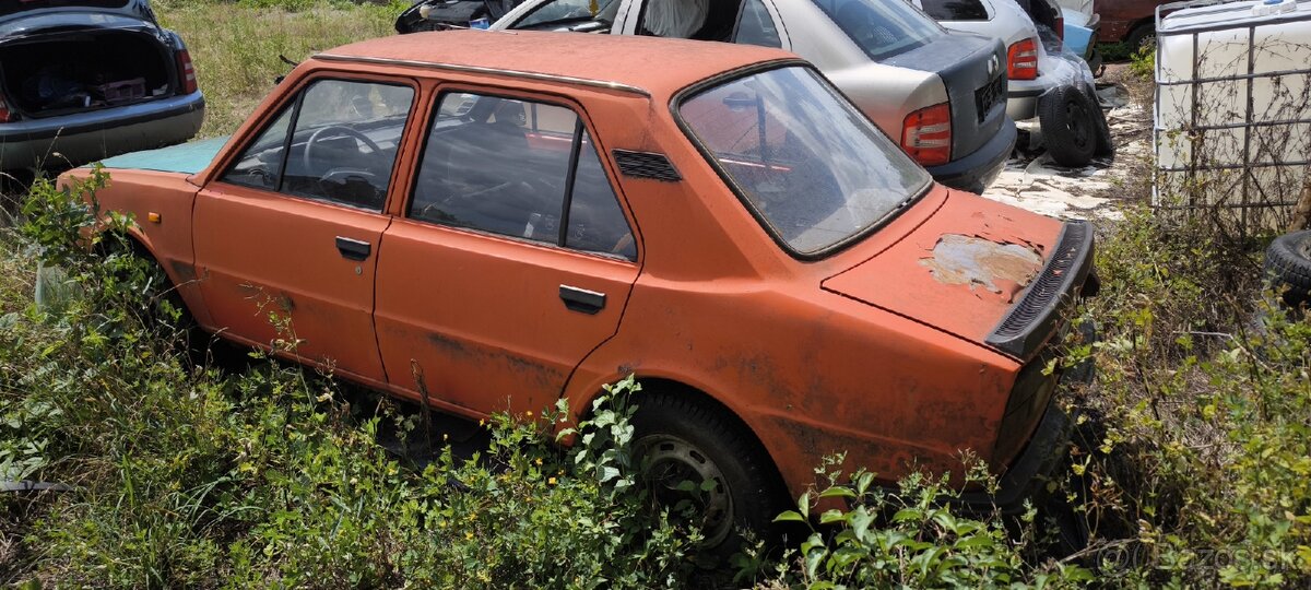 Predám Škoda 105L – ideálne na diely alebo renováciu - 4