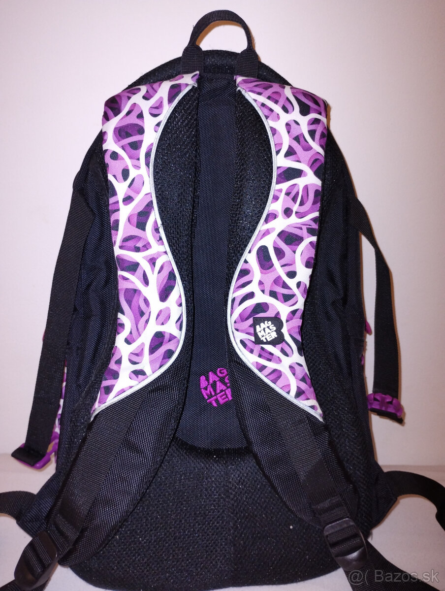 Pekný školský batoh + vrecúška - 4