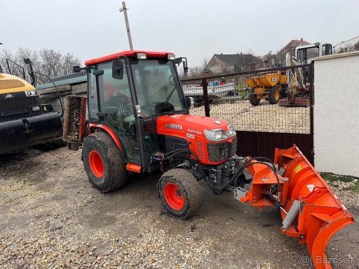 Traktor Kubota b3030 s príslušenstvom a s ŠPZ - 4