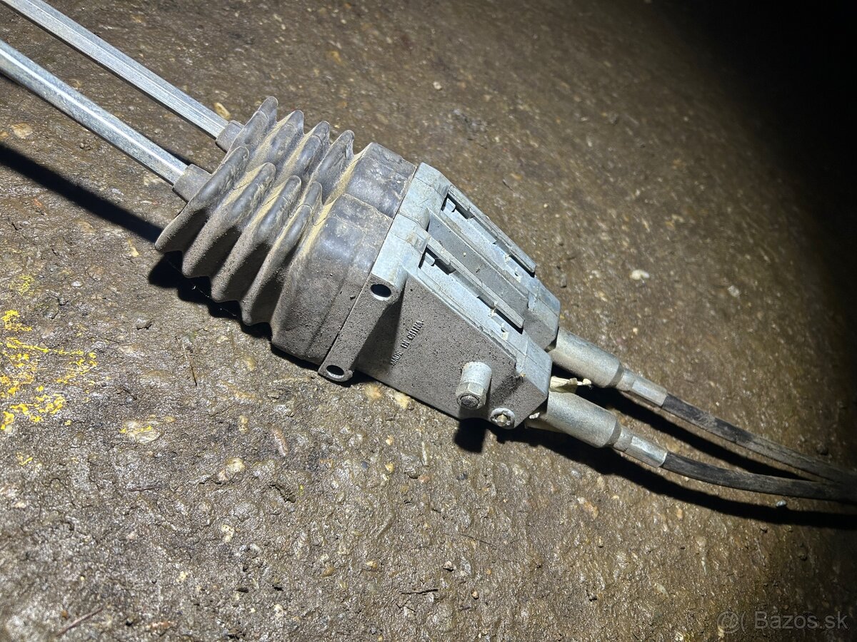 Predám hydraulický rozvádzač - 4