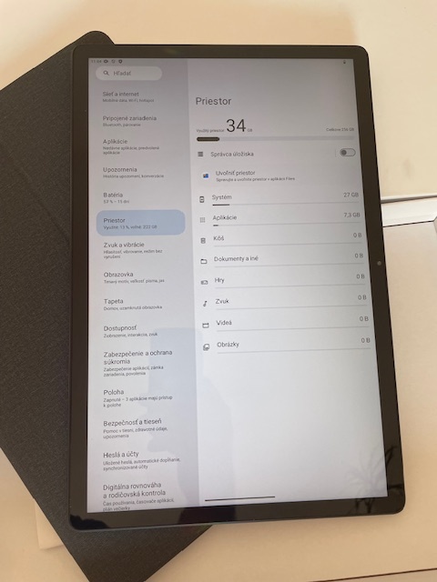 Tablet MAXLEGEN 14 palcový 2,5K - 4