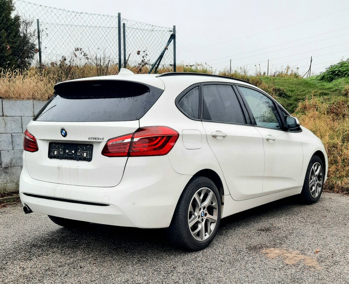 Predám BMW Rad 2 Active Tourer 2 218d Advantage - 4