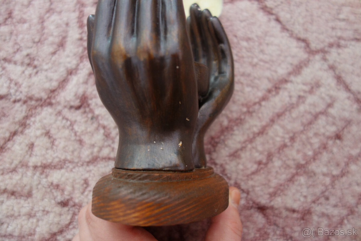 Svietnik na čajové sviečky - ruky - 4