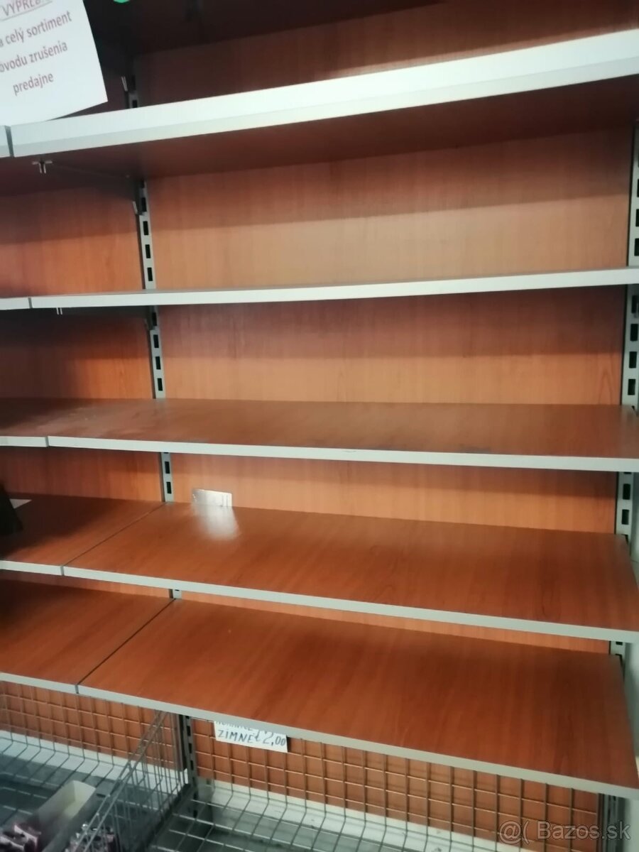 Predám regále - 4
