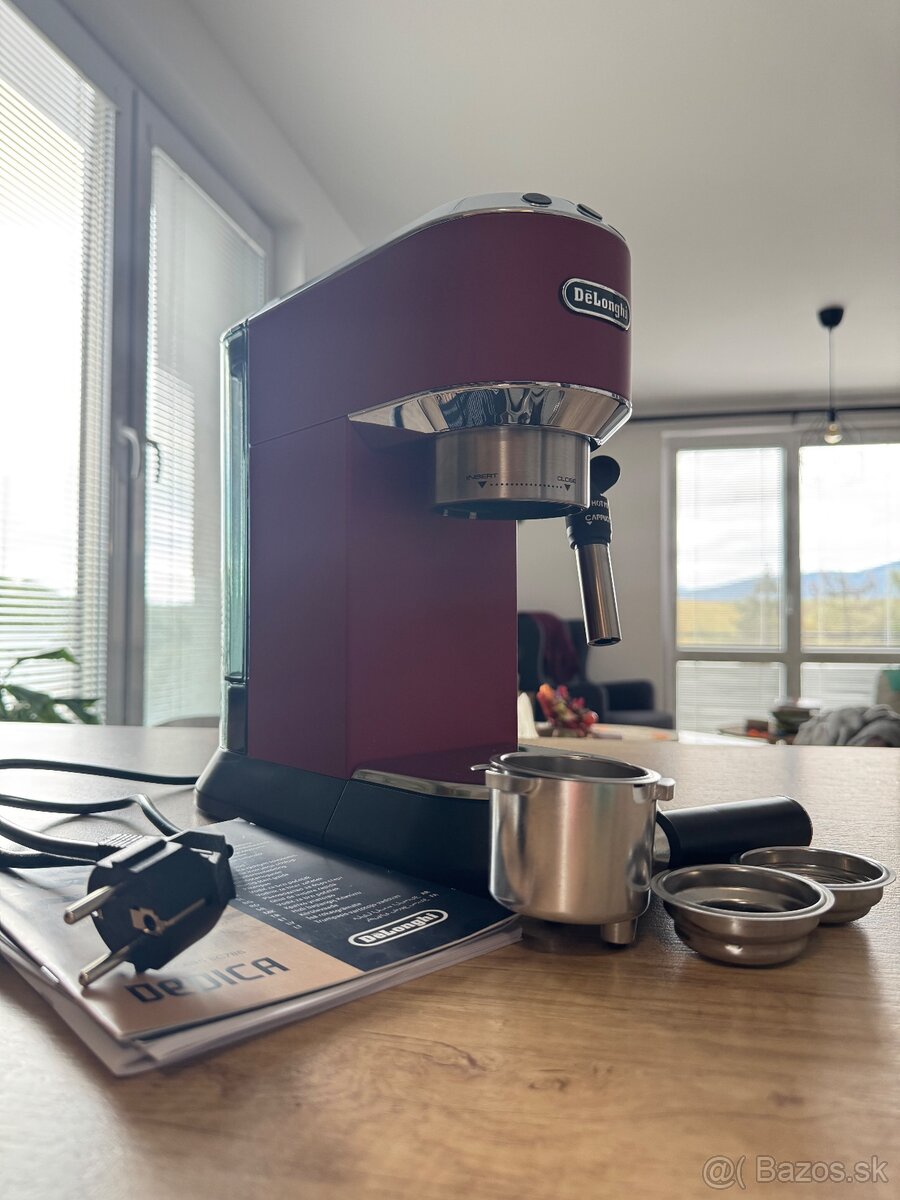 De'Longhi Dedica EC 685.R - 4